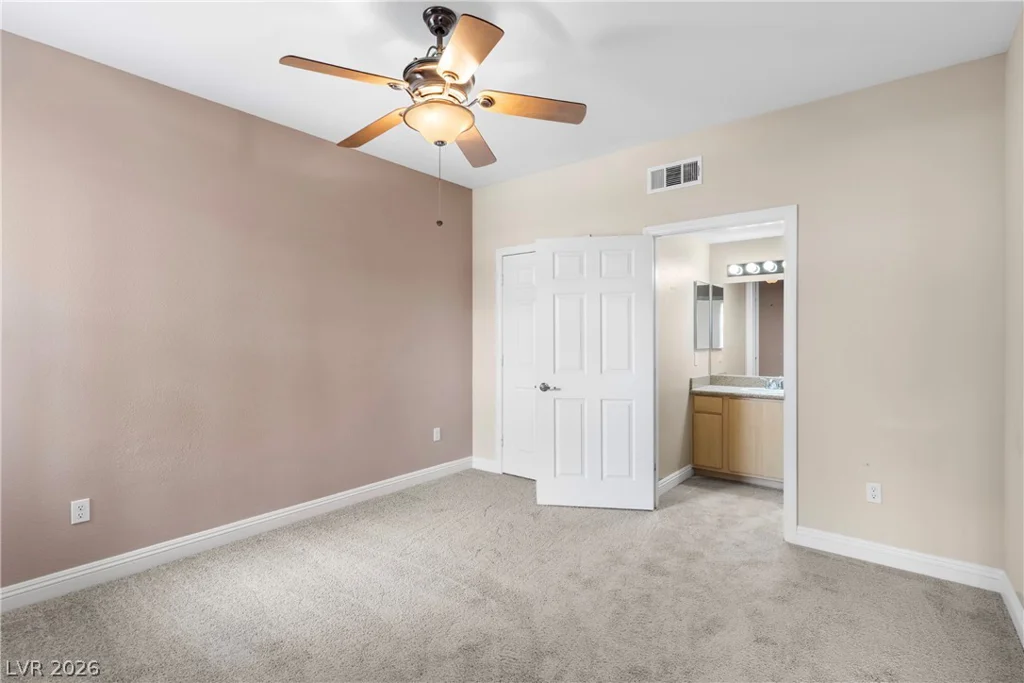 8000 Badura, Las Vegas, NV 89113