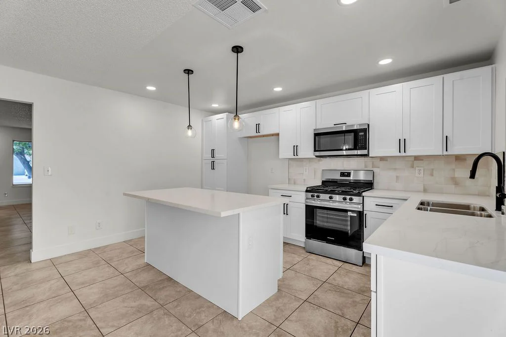 4340 Wendy, Las Vegas, NV 89115