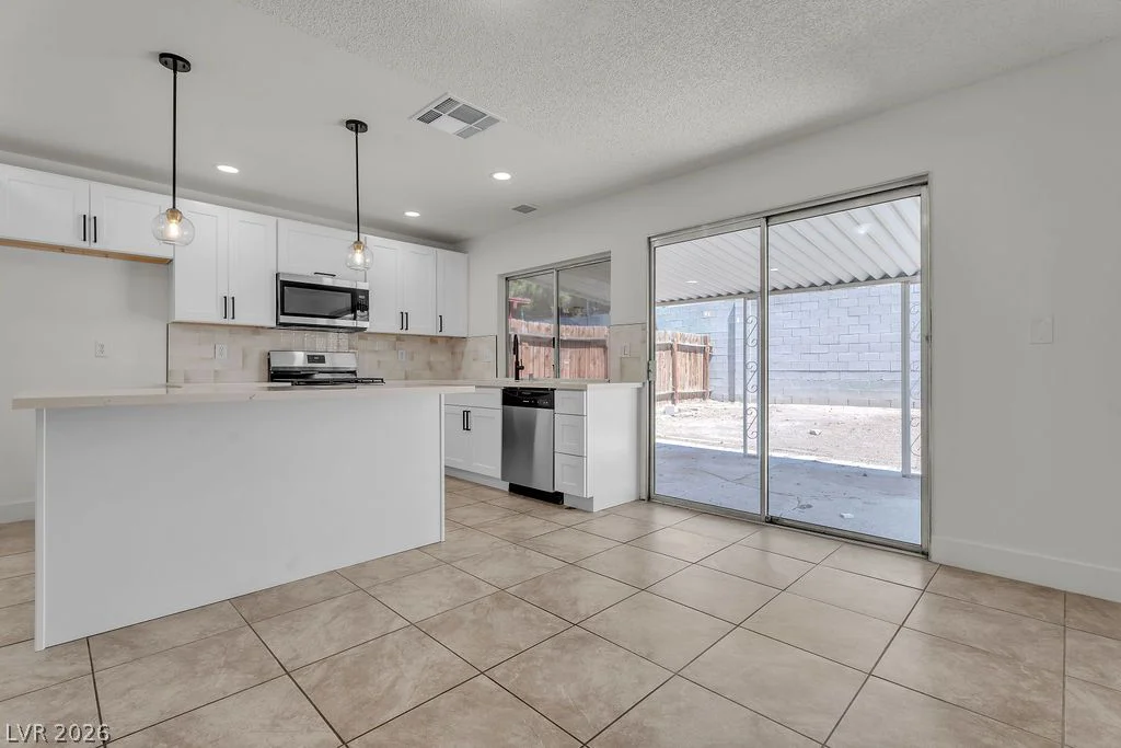 4340 Wendy, Las Vegas, NV 89115