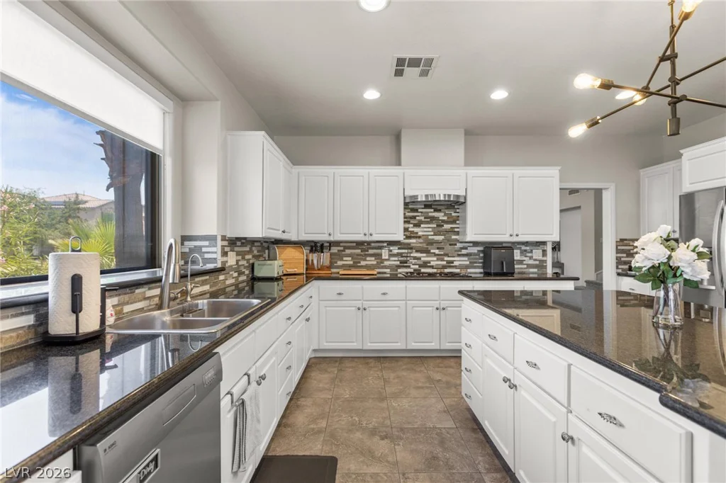 2972 Imperial Purple, Las Vegas, NV 89117