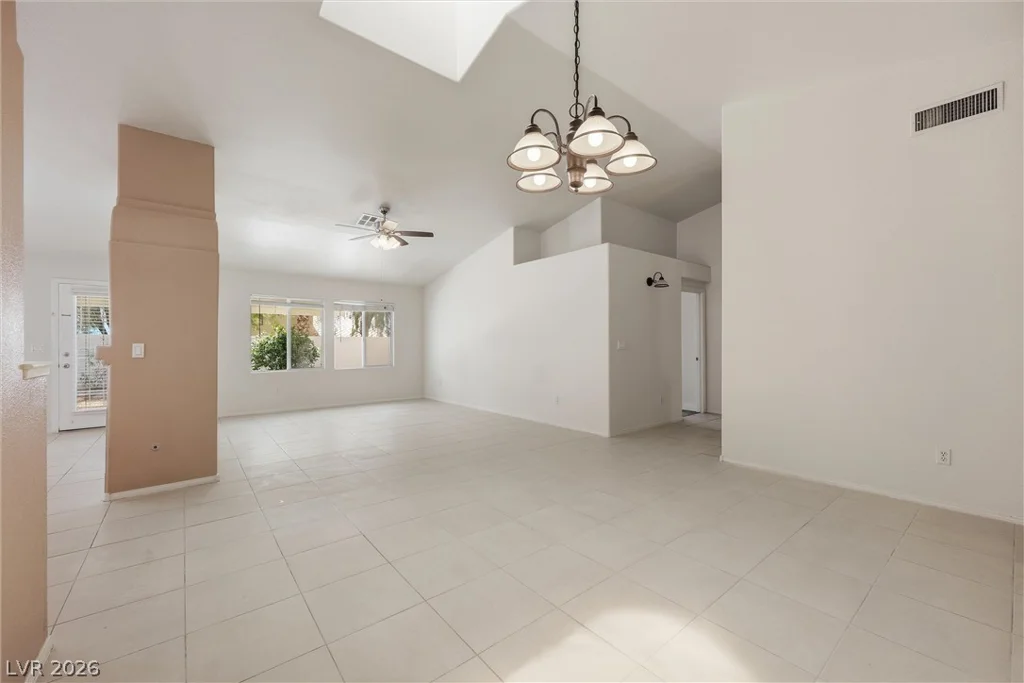 511 Castle Stone, Las Vegas, NV 89123