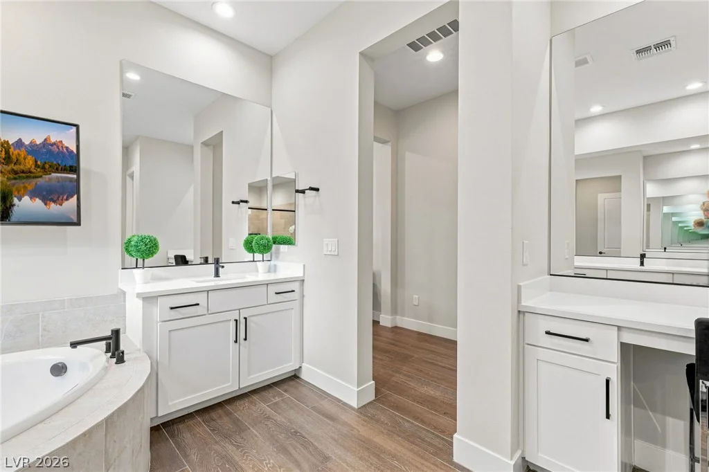 11088 Black Fire Opal, Las Vegas, NV 89138