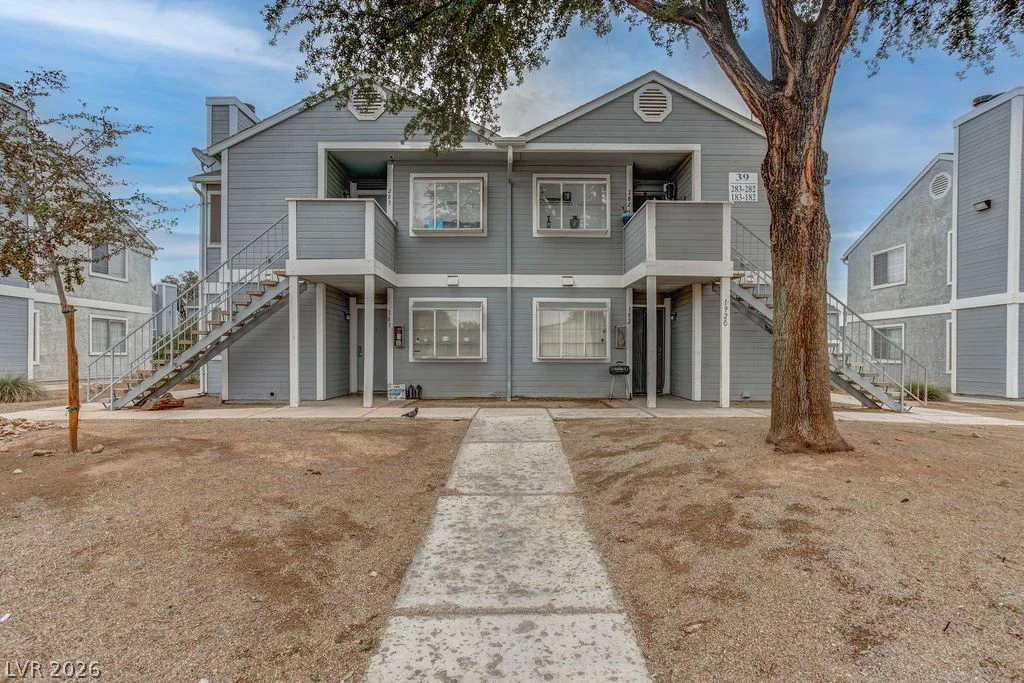 1926 Nebula, Las Vegas, NV 89115