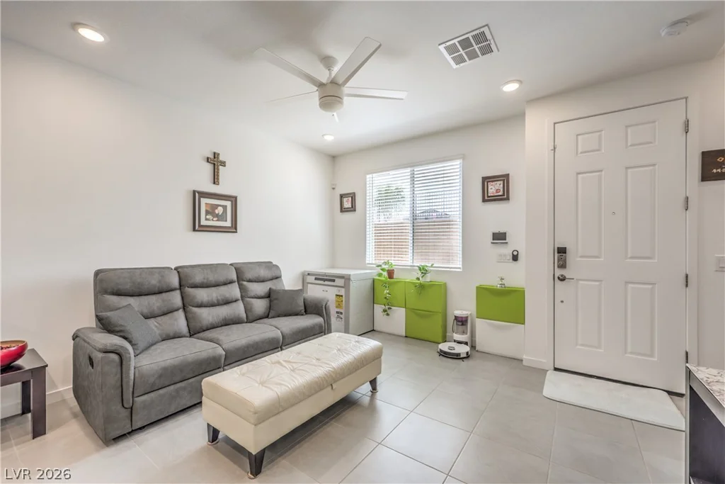 172 Freeport View, Henderson, NV 89011