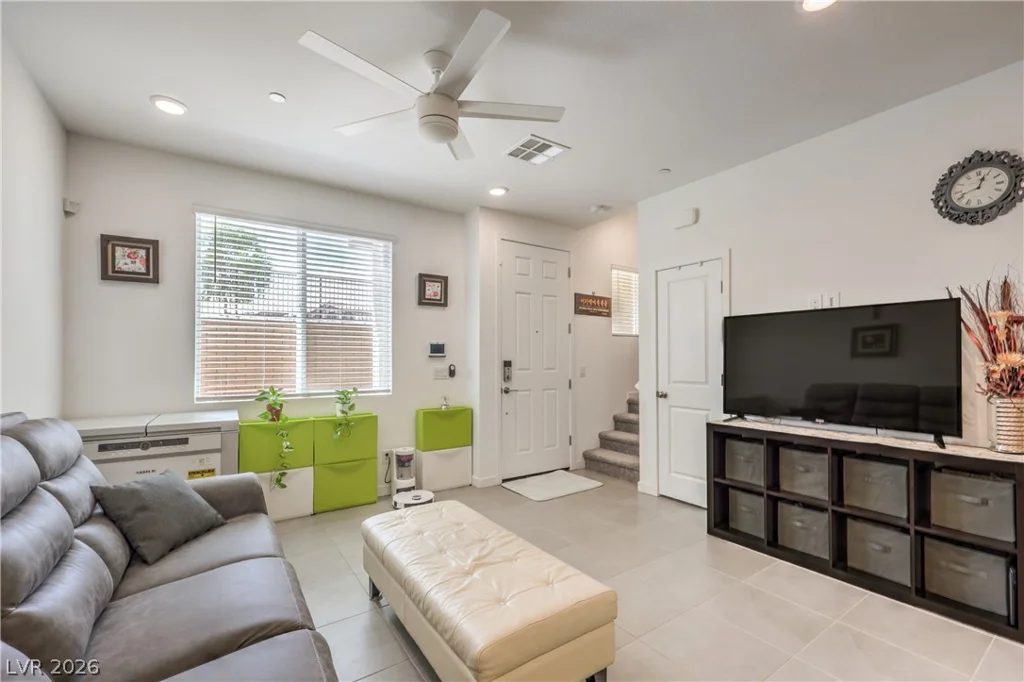 172 Freeport View, Henderson, NV 89011