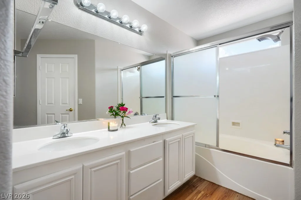 8447 Montefino, Las Vegas, NV 89117