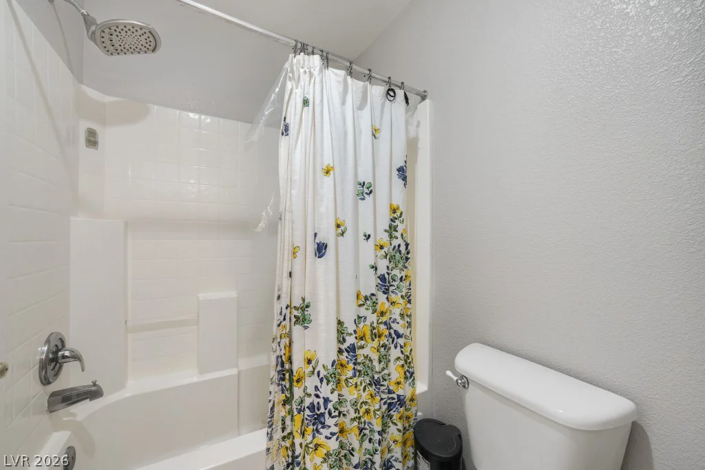 8447 Montefino, Las Vegas, NV 89117