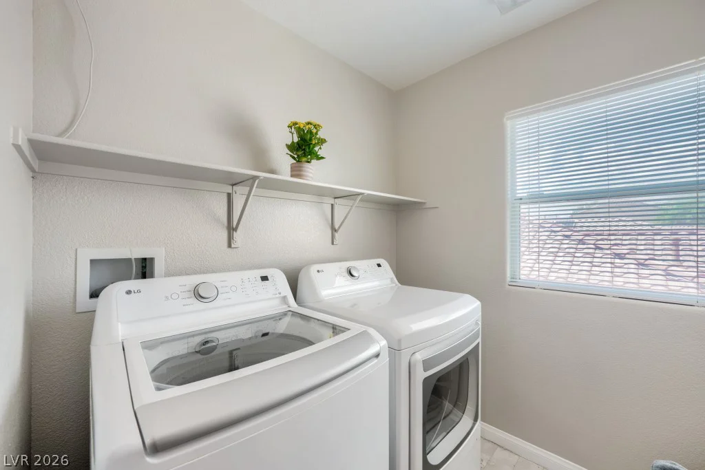8447 Montefino, Las Vegas, NV 89117