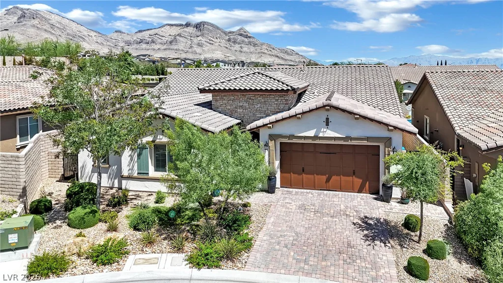 12230 Tempestad, Las Vegas, NV 89138