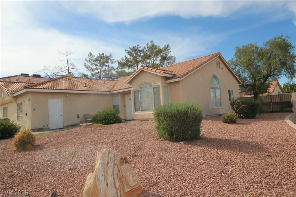 6428 Crystal Dew, Las Vegas, NV 89118