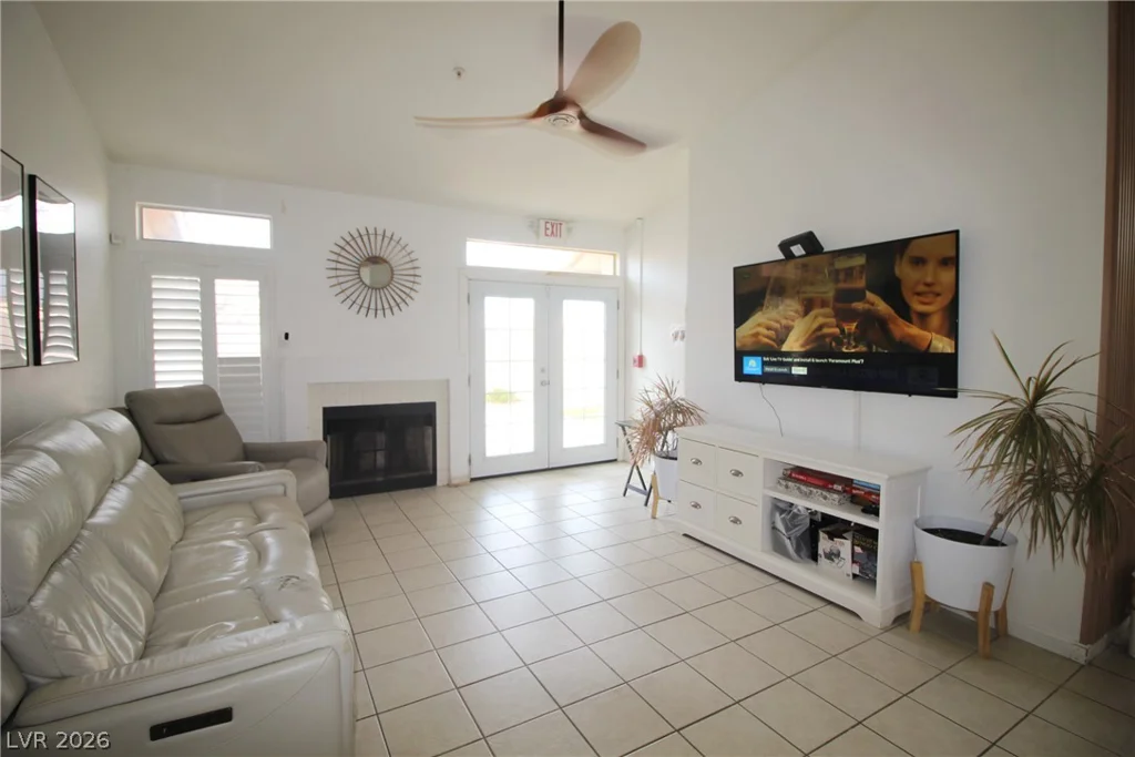 6428 Crystal Dew, Las Vegas, NV 89118