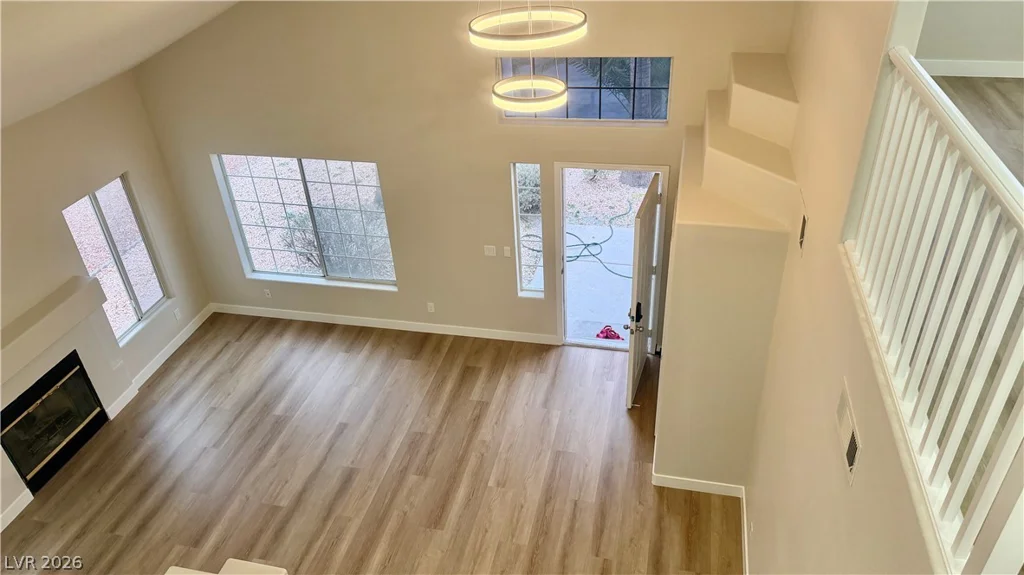 4595 Barnes, Las Vegas, NV 89147