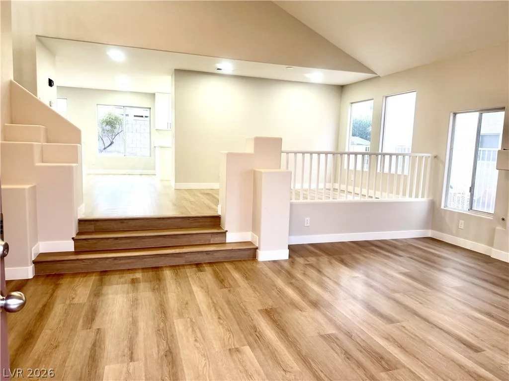 4595 Barnes, Las Vegas, NV 89147
