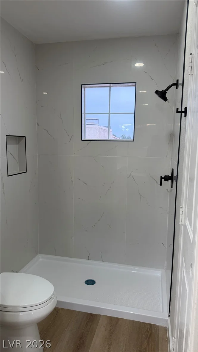 4595 Barnes, Las Vegas, NV 89147