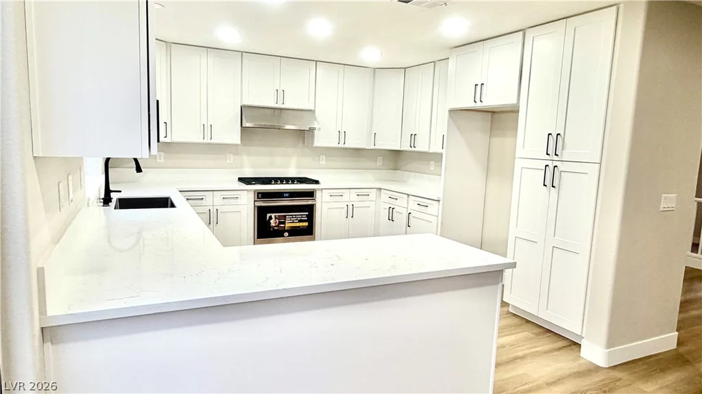 4595 Barnes, Las Vegas, NV 89147