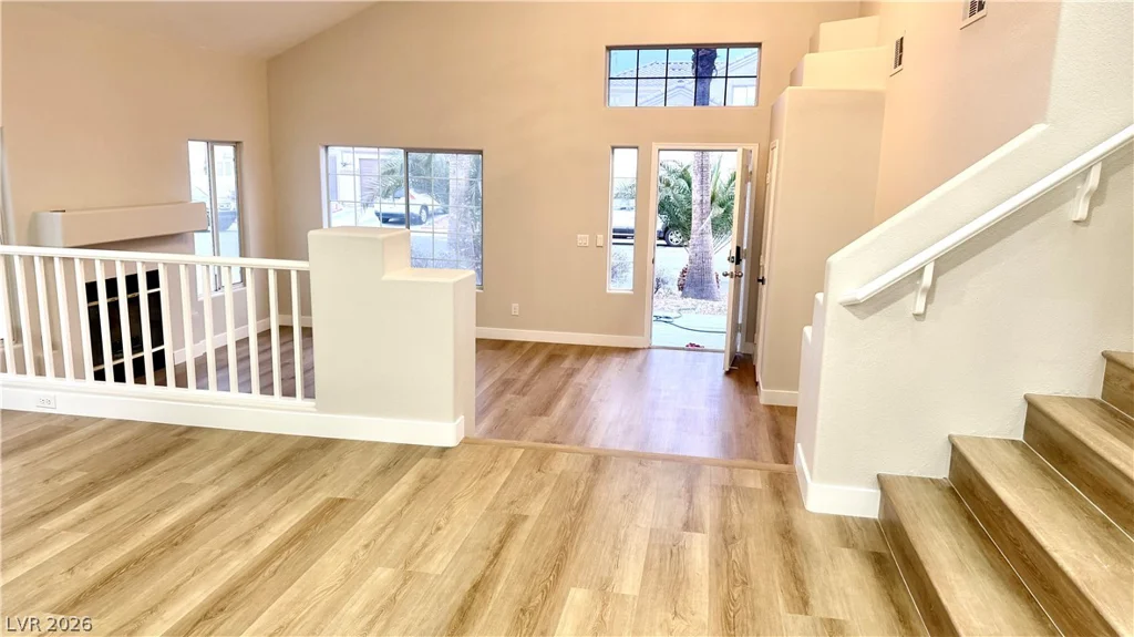 4595 Barnes, Las Vegas, NV 89147