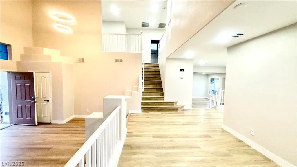 4595 Barnes, Las Vegas, NV 89147