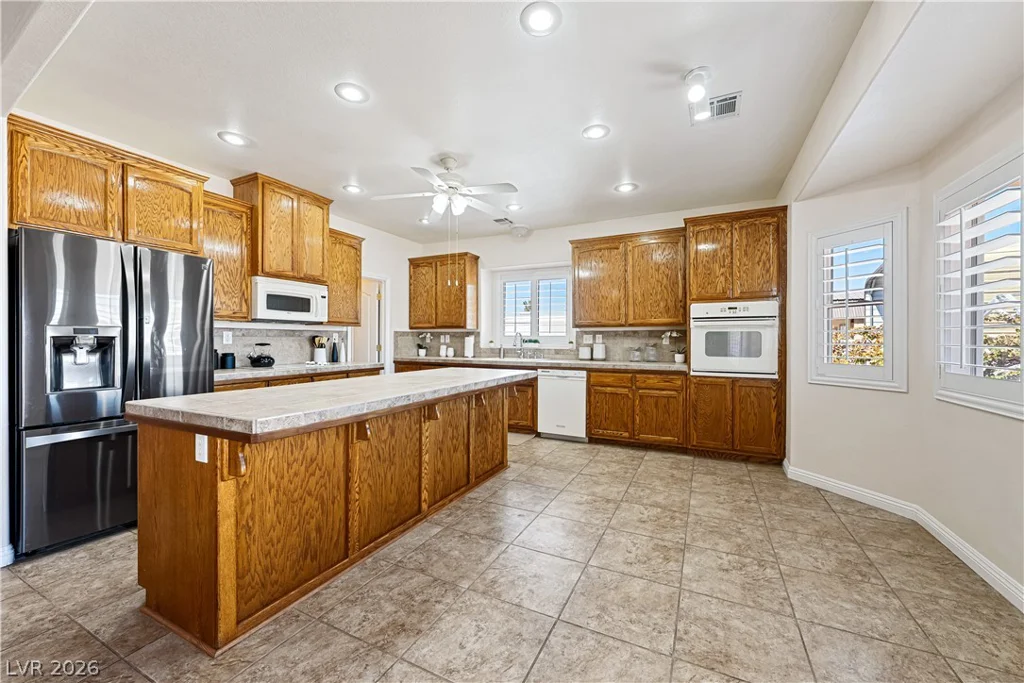 2201 Valentine, Pahrump, NV 89048