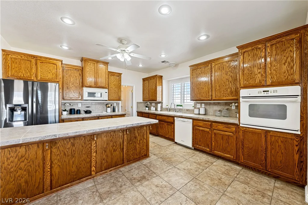 2201 Valentine, Pahrump, NV 89048