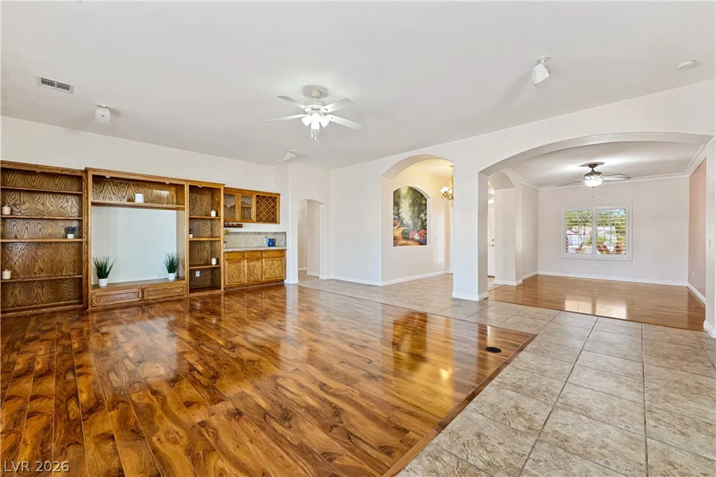 2201 Valentine, Pahrump, NV 89048