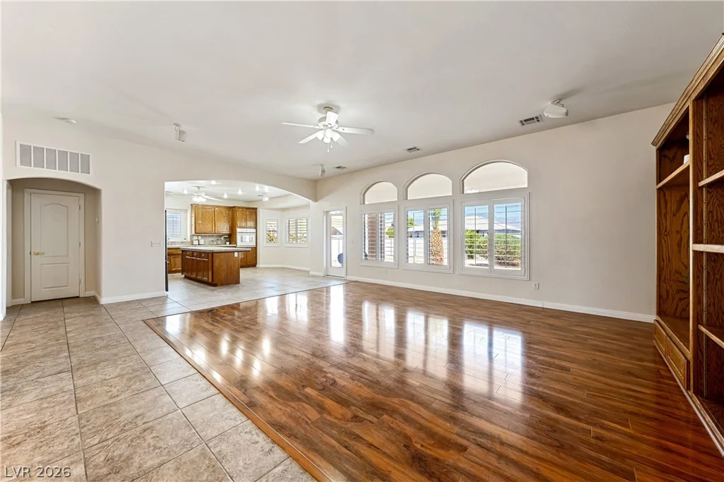 2201 Valentine, Pahrump, NV 89048