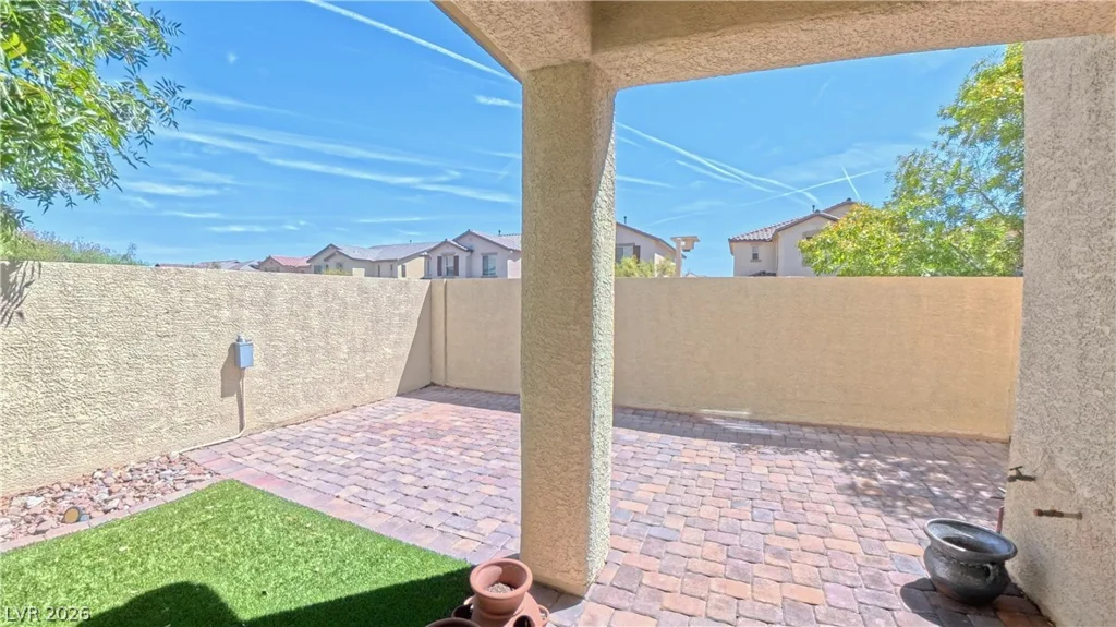 9832 Vista Meadows, Las Vegas, NV 89148