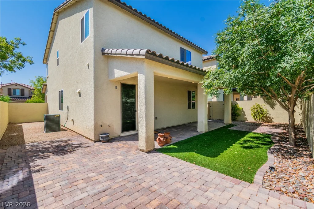 9832 Vista Meadows, Las Vegas, NV 89148