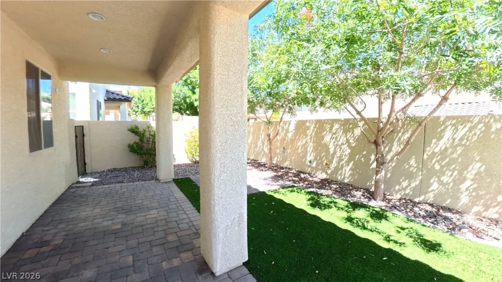 9832 Vista Meadows, Las Vegas, NV 89148