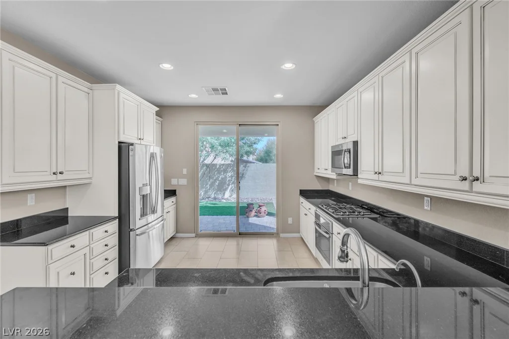 9832 Vista Meadows, Las Vegas, NV 89148
