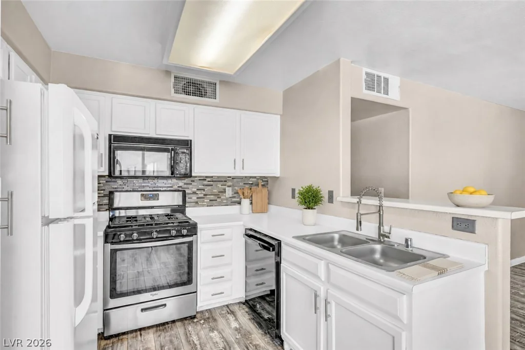 3060 Tarpon, Las Vegas, NV 89120