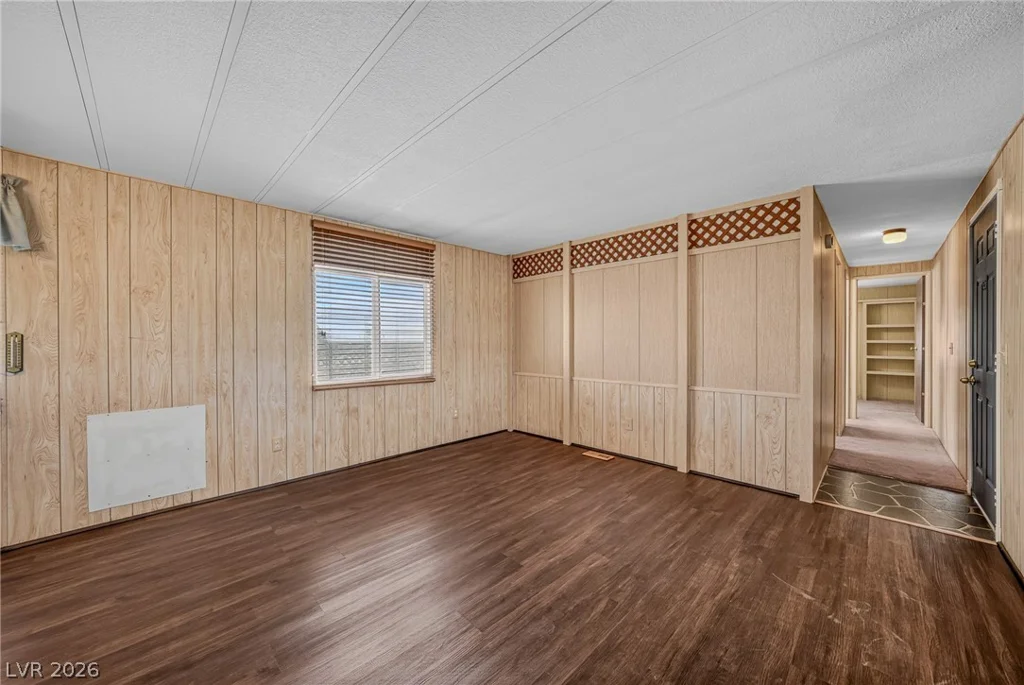 6231 Paula, Pahrump, NV 89048