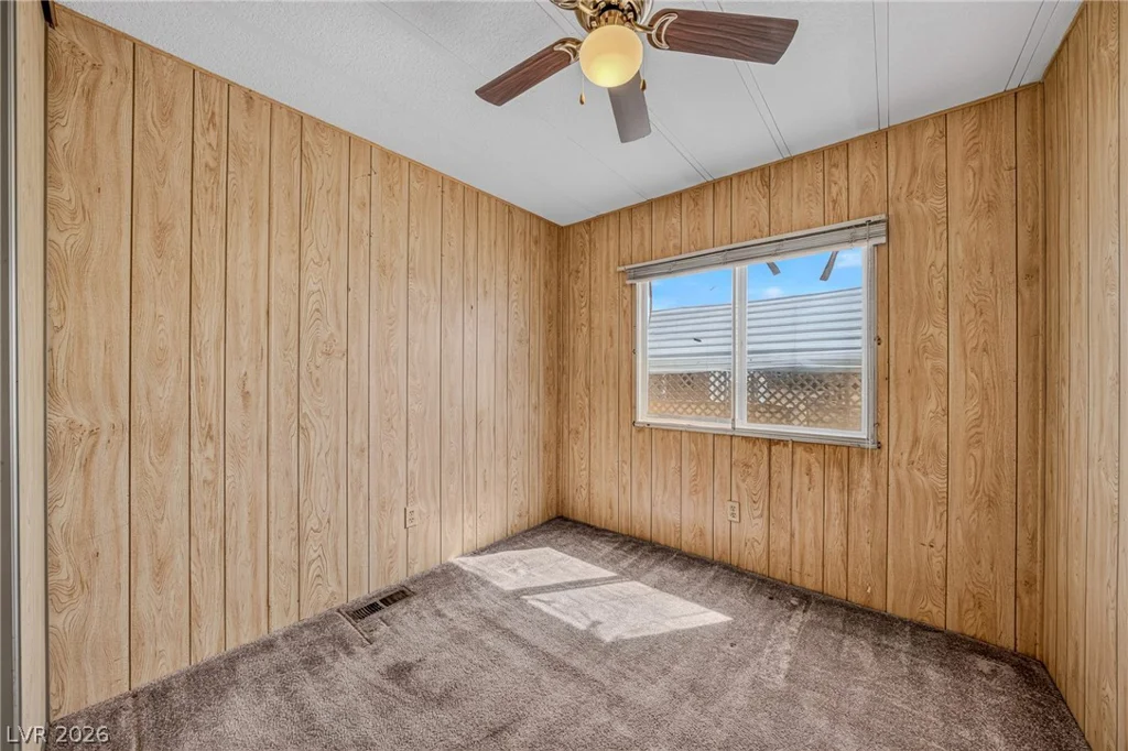 6231 Paula, Pahrump, NV 89048
