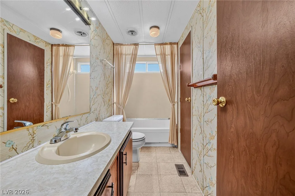 6231 Paula, Pahrump, NV 89048