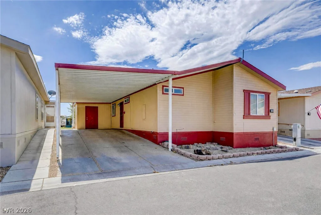 840 Montecito, Pahrump, NV 89048