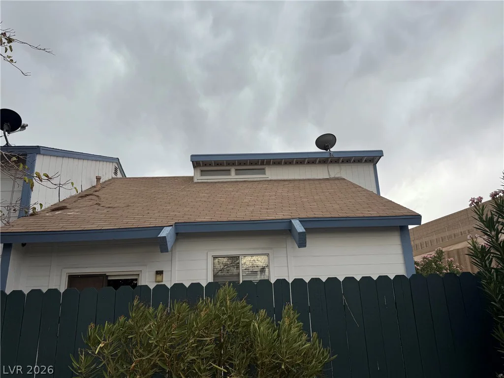 4228 Kona Coast, Las Vegas, NV 89121