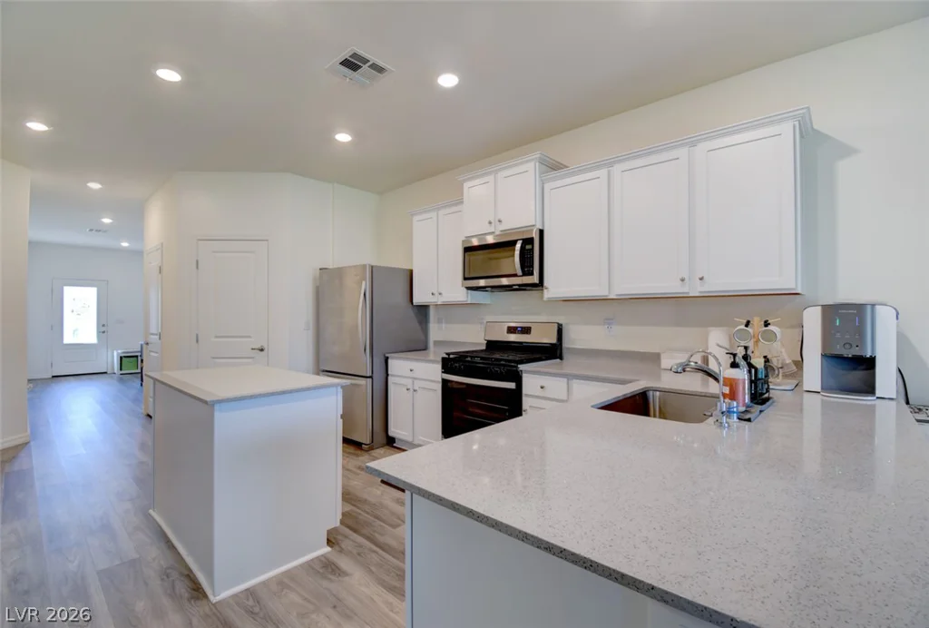 1720 Luna Cliff, North Las Vegas, NV 89032