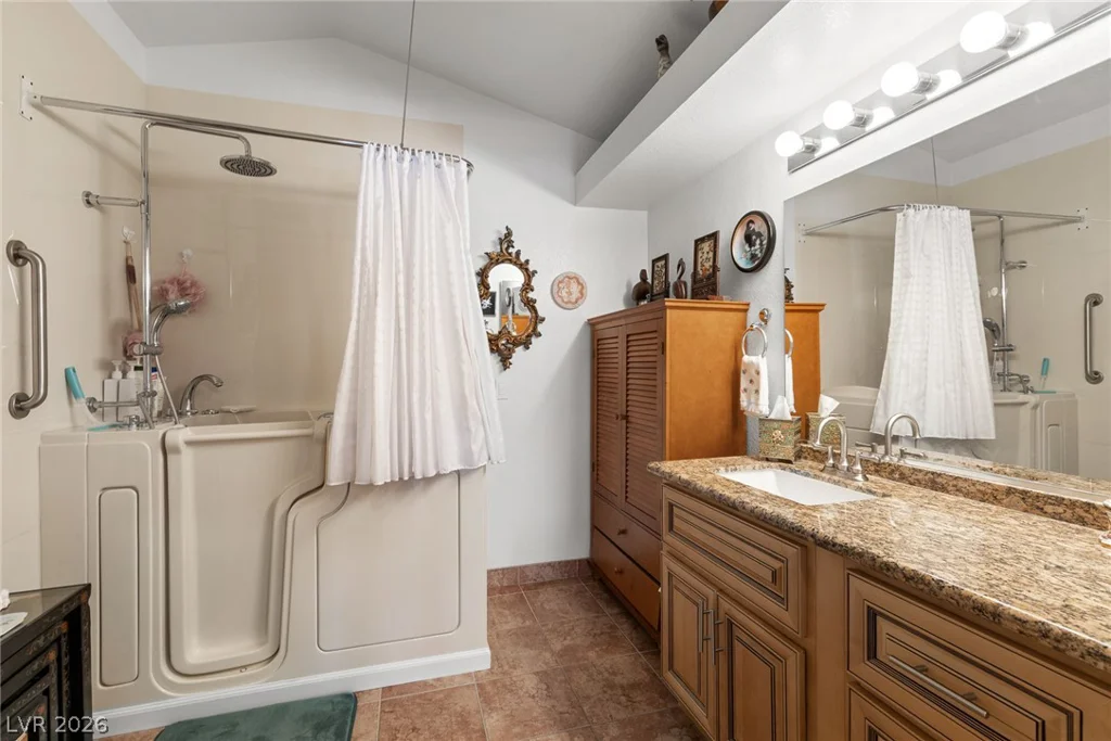 7804 Settlers Ridge, Las Vegas, NV 89145