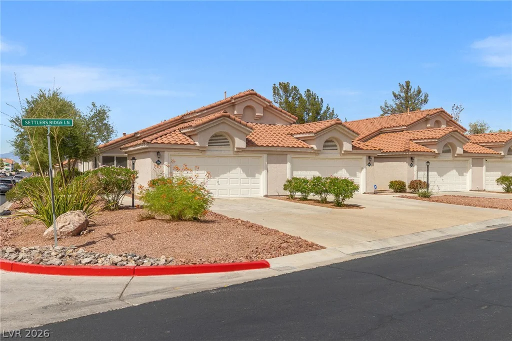 7804 Settlers Ridge, Las Vegas, NV 89145