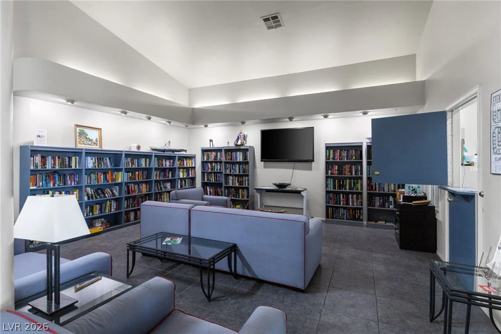 7804 Settlers Ridge, Las Vegas, NV 89145