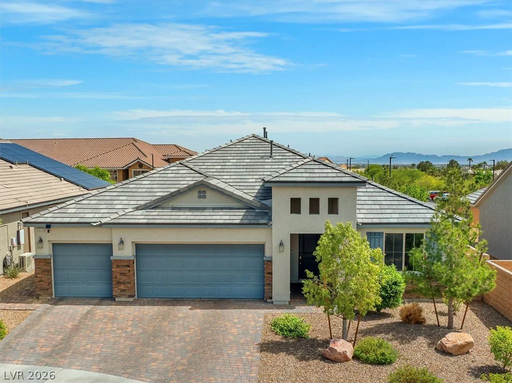 6320 Regina Ridge, Las Vegas, NV 89149