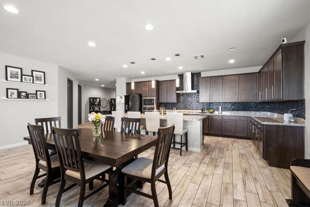 6320 Regina Ridge, Las Vegas, NV 89149