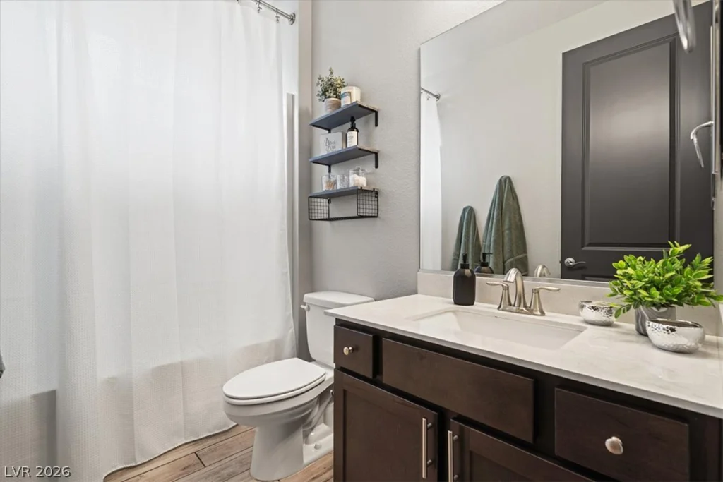 6320 Regina Ridge, Las Vegas, NV 89149