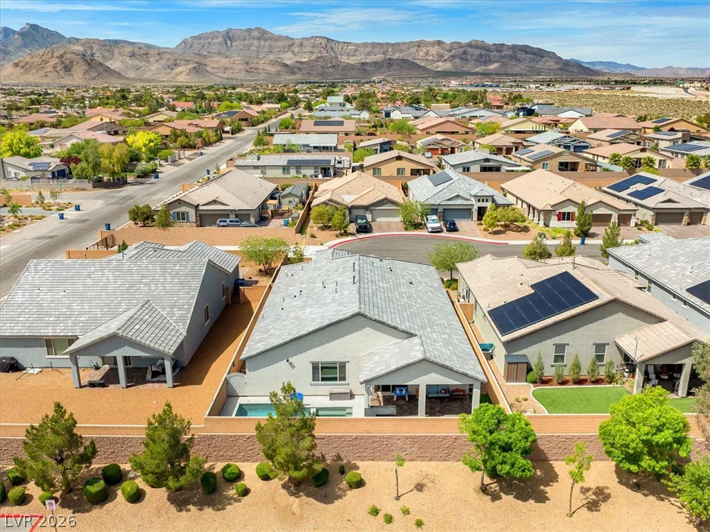6320 Regina Ridge, Las Vegas, NV 89149