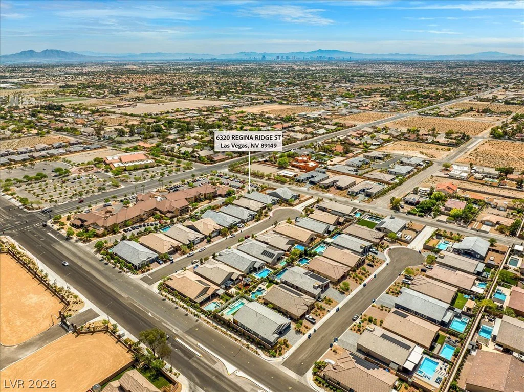 6320 Regina Ridge, Las Vegas, NV 89149
