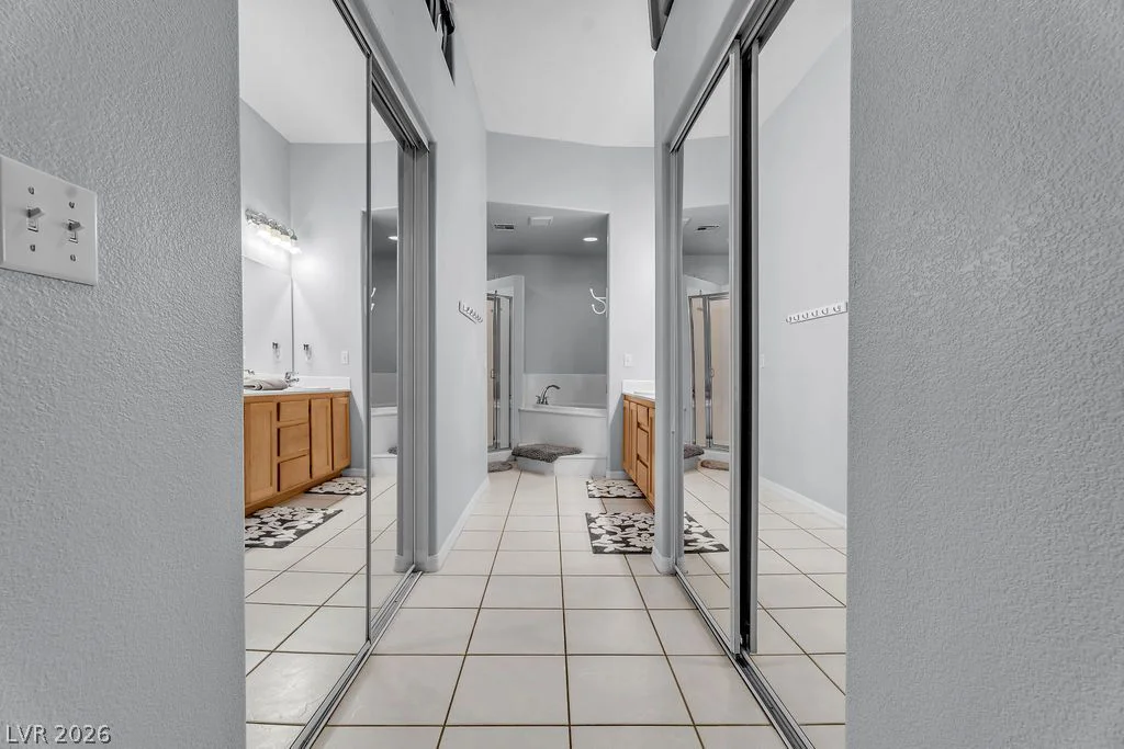 369 Cascade Mist, Las Vegas, NV 89123