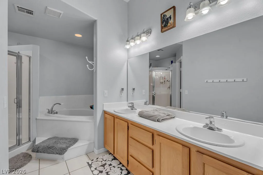 369 Cascade Mist, Las Vegas, NV 89123