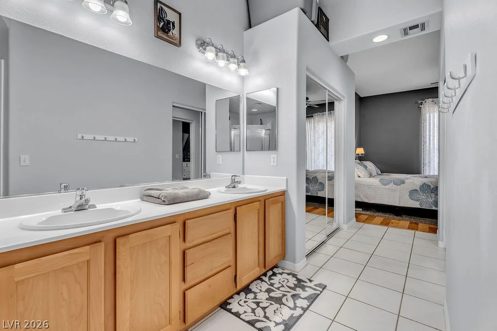 369 Cascade Mist, Las Vegas, NV 89123