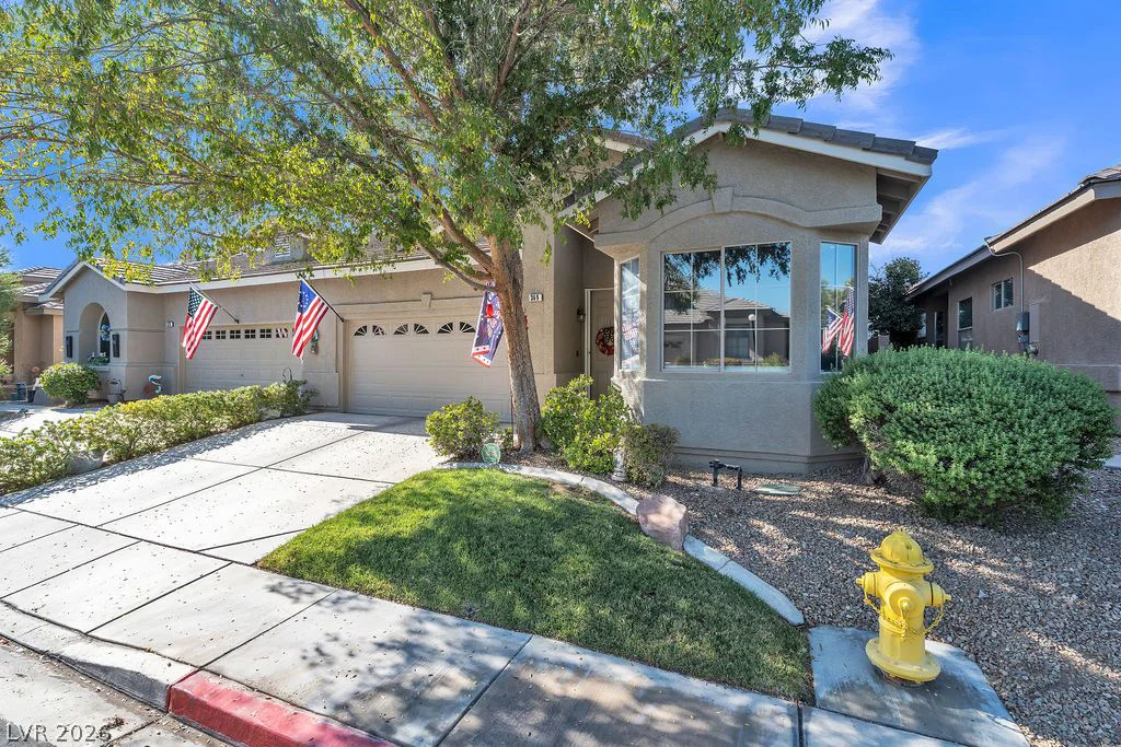369 Cascade Mist, Las Vegas, NV 89123
