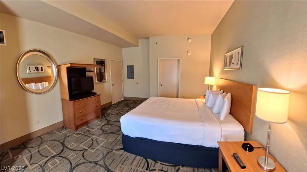 211 Flamingo, Las Vegas, NV 89169