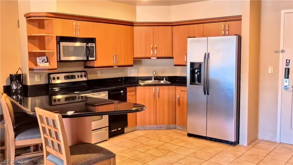 211 Flamingo, Las Vegas, NV 89169